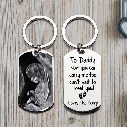 Mockup Engraved Stainless Steel Keychain_Preview 2